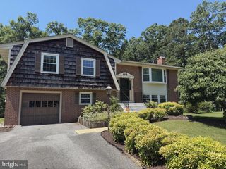 4007 BREWSTER LN, Waldorf, MD 20601