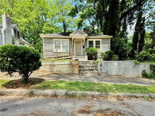 1121 Hunter NW Place, Atlanta, GA 30314
