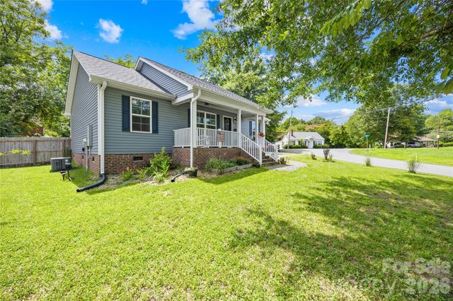 210 E 6th Street, Cherryville, NC 28021