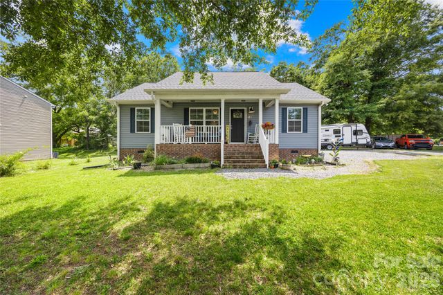 210 E 6th Street, Cherryville, NC 28021