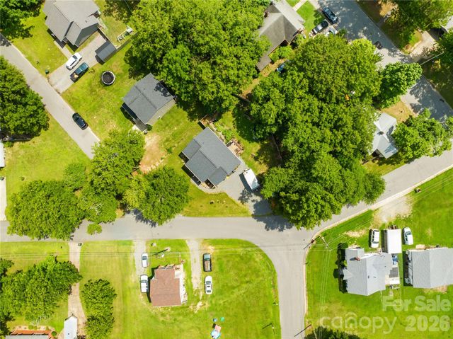 210 E 6th Street, Cherryville, NC 28021