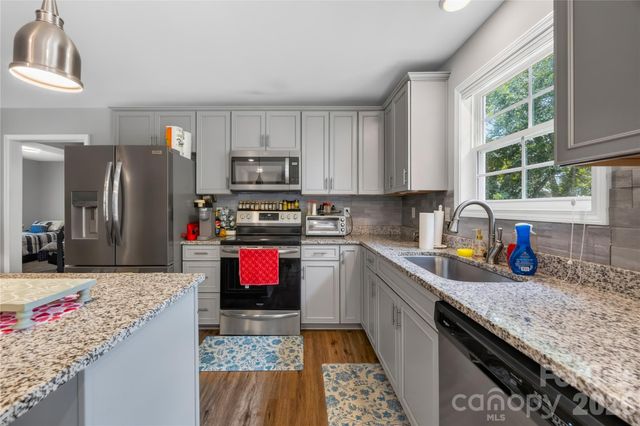 210 E 6th Street, Cherryville, NC 28021
