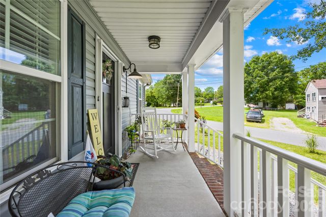 210 E 6th Street, Cherryville, NC 28021
