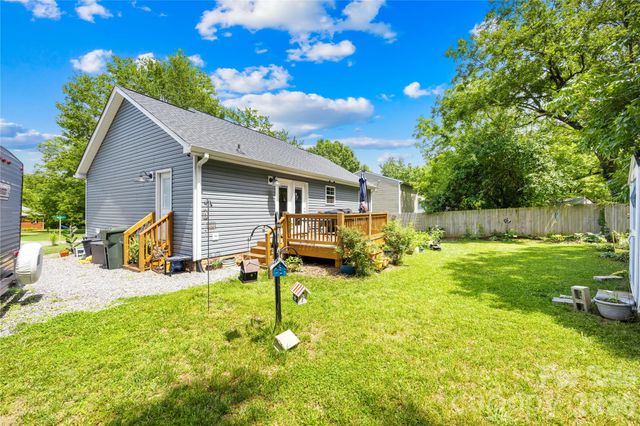 210 E 6th Street, Cherryville, NC 28021