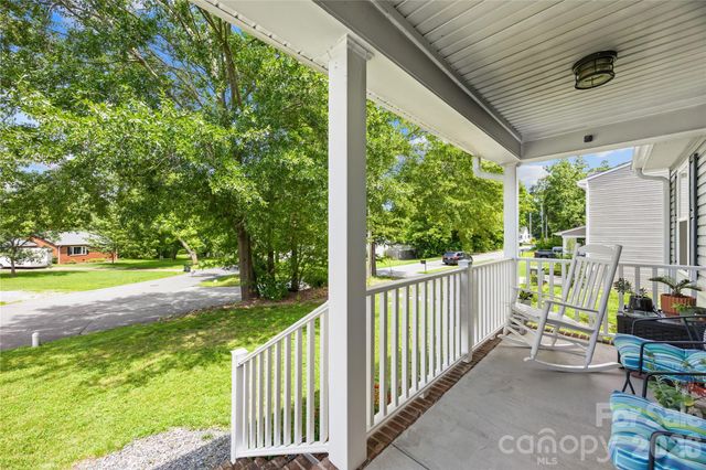 210 E 6th Street, Cherryville, NC 28021