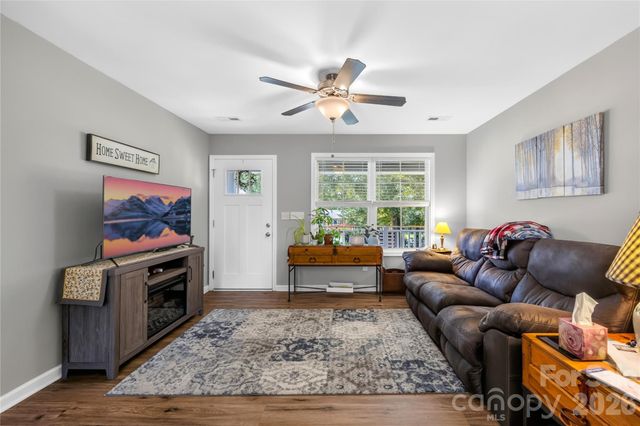 210 E 6th Street, Cherryville, NC 28021