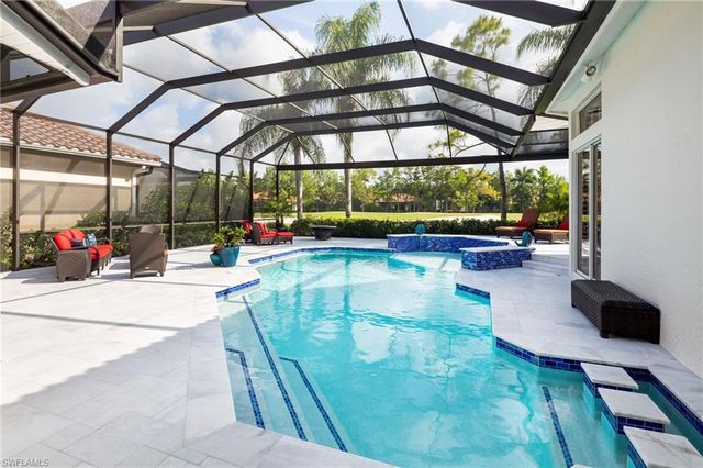 3105 Terramar DR, Naples, FL 34119