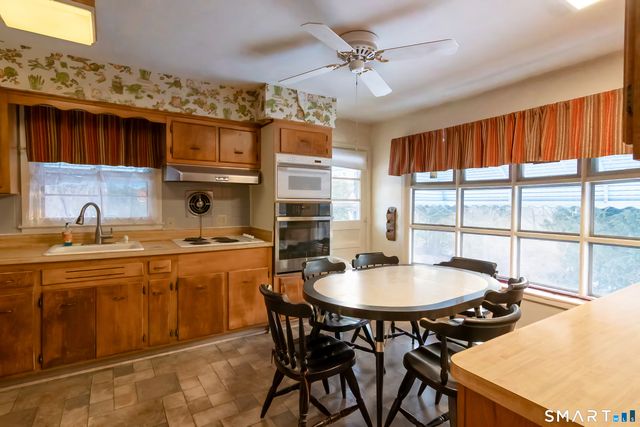 126 Cherry Hill Road, Branford, CT 06405