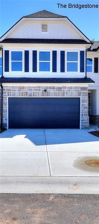 2 Ccrest Drive, Hartwell, GA 30643