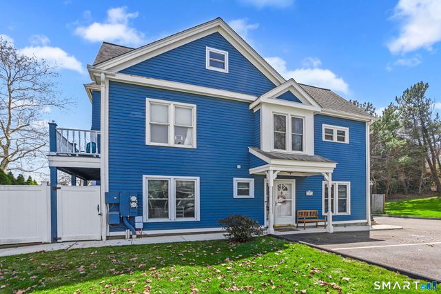 4 Seabreeze Avenue B, Milford, CT 06460