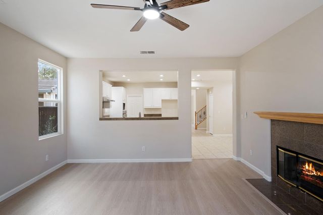 2921 Compton Pl, Tracy, CA 95377