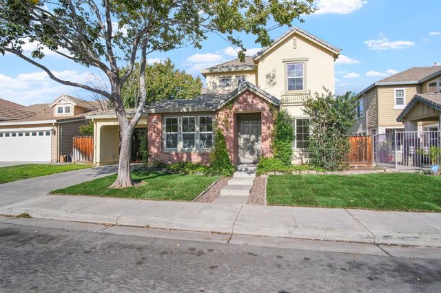 2921 Compton Pl, Tracy, CA 95377