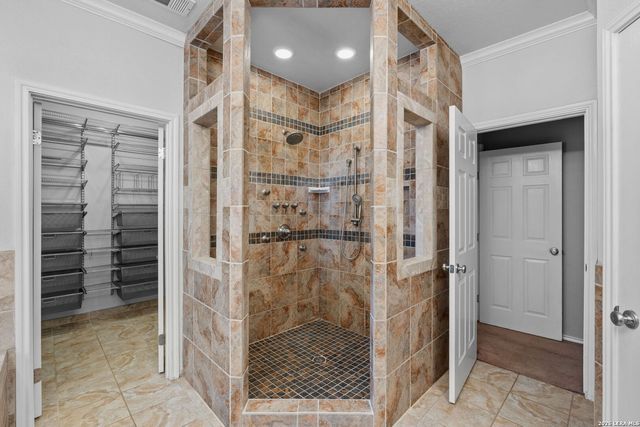 16422 Pemcanyon, San Antonio, TX 78240