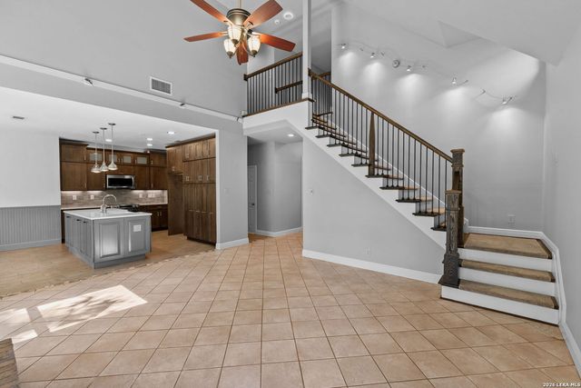 16422 Pemcanyon, San Antonio, TX 78240