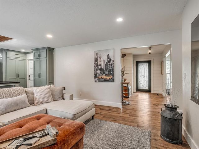 1214 Westbrooke Terrace, Norman, OK 73072