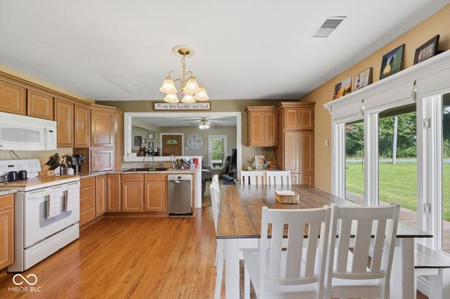 426 S 600 W, Shelbyville, IN 46176