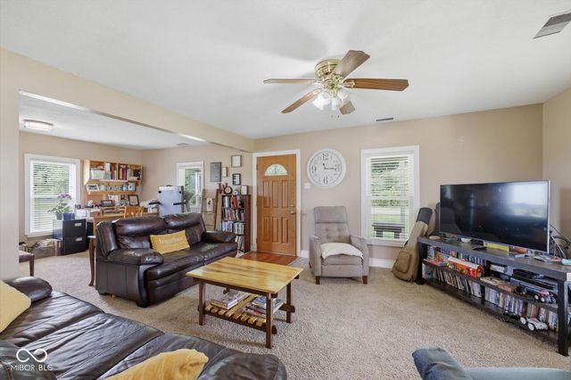 426 S 600 W, Shelbyville, IN 46176