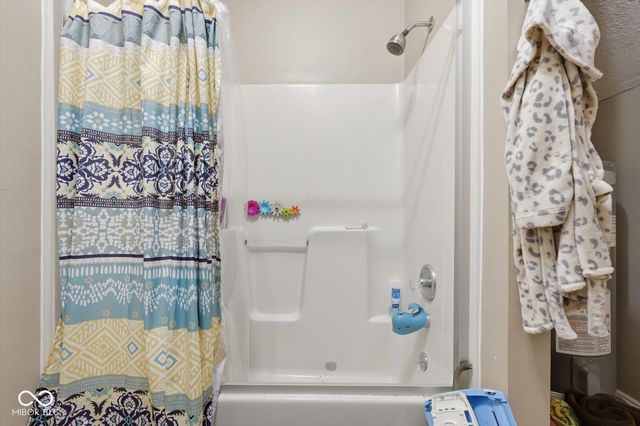426 S 600 W, Shelbyville, IN 46176