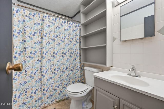 388 Pattonsville Road, Duffield, VA 24244