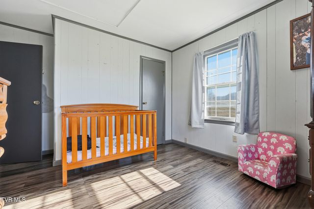 388 Pattonsville Road, Duffield, VA 24244