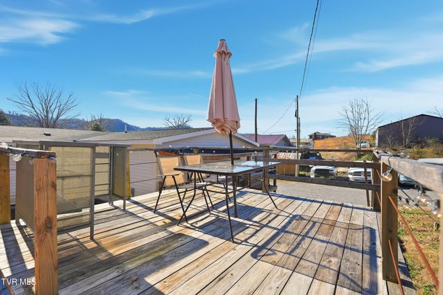 388 Pattonsville Road, Duffield, VA 24244