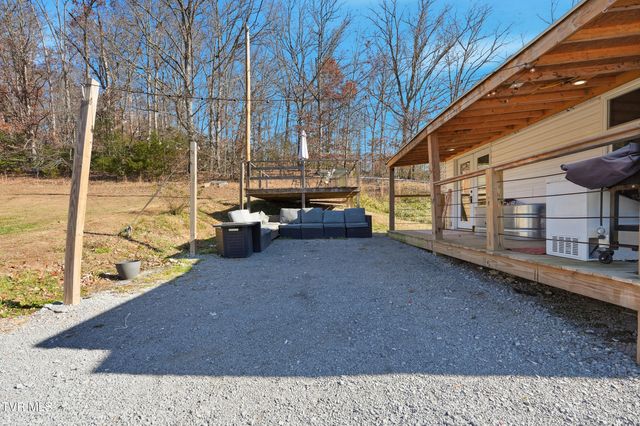 388 Pattonsville Road, Duffield, VA 24244