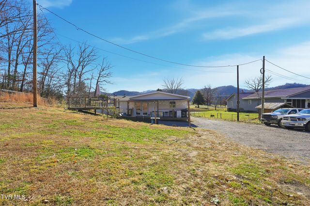 388 Pattonsville Road, Duffield, VA 24244