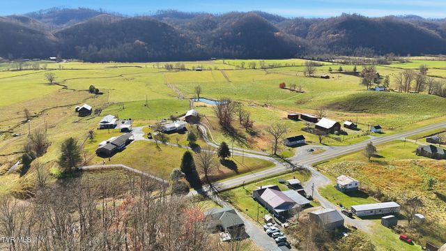 388 Pattonsville Road, Duffield, VA 24244