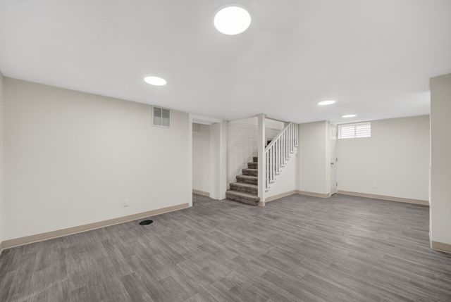 3932 2nd Avenue, Des Moines, IA 50313