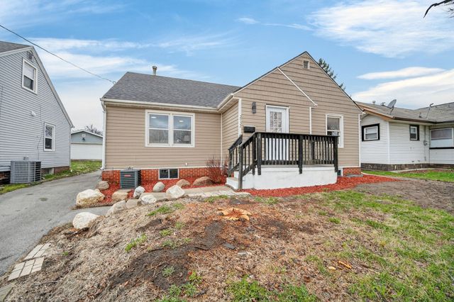 3932 2nd Avenue, Des Moines, IA 50313