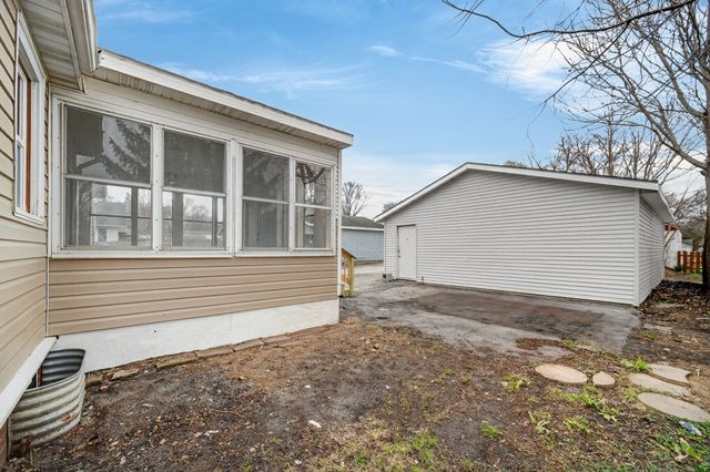 3932 2nd Avenue, Des Moines, IA 50313