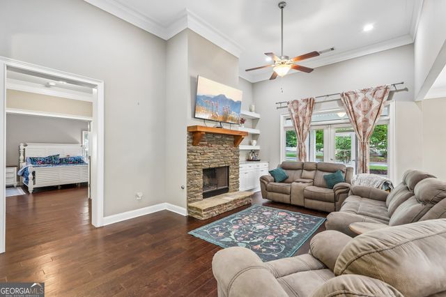 14 Vanderbilt Pointe Way, Newnan, GA 30265