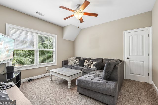 14 Vanderbilt Pointe Way, Newnan, GA 30265