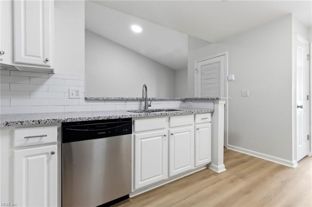 412 Egret Lndg Apt 303, Virginia Beach, VA 23454