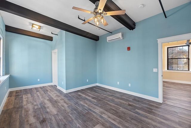 5 Batchelder Ct Apt 301, Haverhill, MA 01832