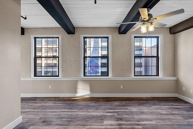 5 Batchelder Ct Apt 301, Haverhill, MA 01832