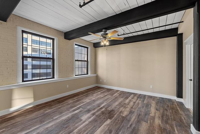 5 Batchelder Ct Apt 301, Haverhill, MA 01832