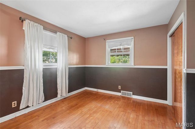 705 S Lafayette Street, Florissant, MO 63031
