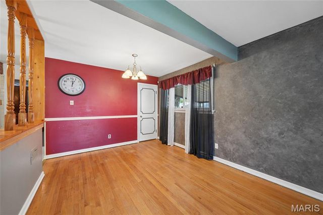 705 S Lafayette Street, Florissant, MO 63031