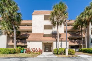 491 Ives Dairy Rd 202-5, Miami, FL 33179