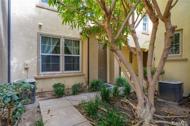 46 Perennial, Irvine, CA 92603
