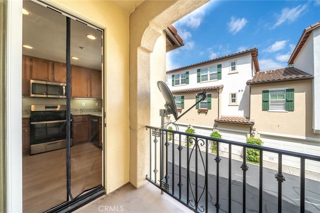 46 Perennial, Irvine, CA 92603