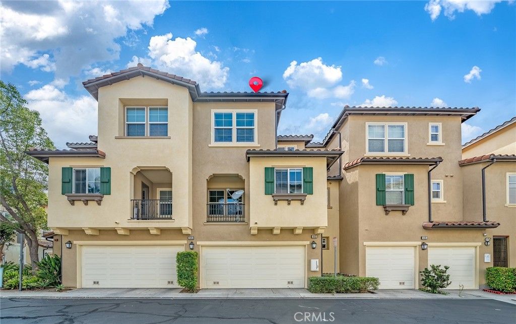 46 Perennial, Irvine, CA 92603