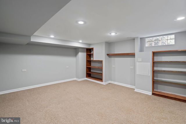 2802 TOPAZ RD, Parkville, MD 21234