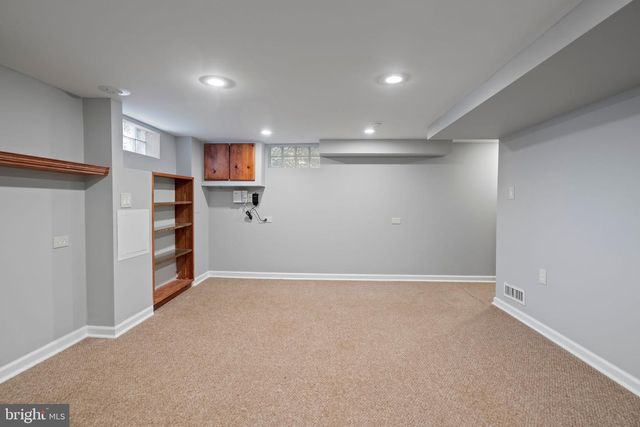 2802 TOPAZ RD, Parkville, MD 21234