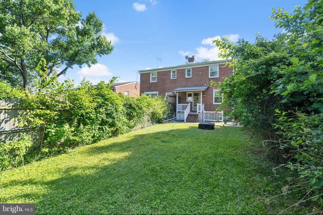 2802 TOPAZ RD, Parkville, MD 21234