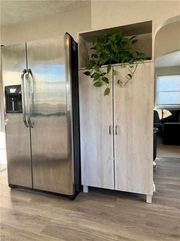 2204 Willow Wood DR, Norfolk, VA 23509