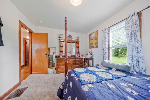 3001 Lynch Road, Evansville, IN 47711