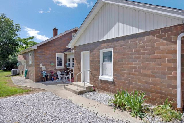 3001 Lynch Road, Evansville, IN 47711