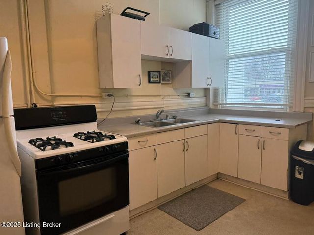 1608 Beechwood Ave 6, Louisville, KY 40204